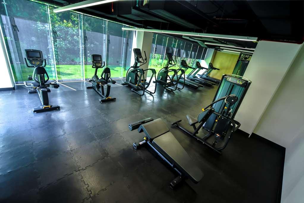 Galeria Plaza San Jeronimo Hotel Mexikóváros Létesítmények fotó The gym at the hotel