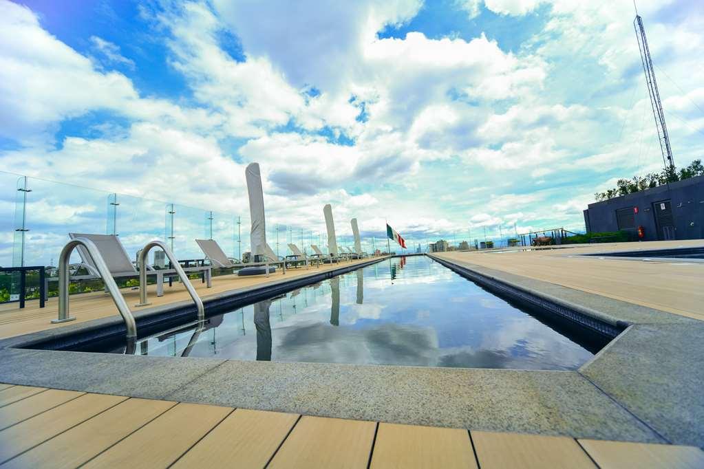 Galeria Plaza San Jeronimo Hotel Mexikóváros Létesítmények fotó The rooftop pool at the hotel